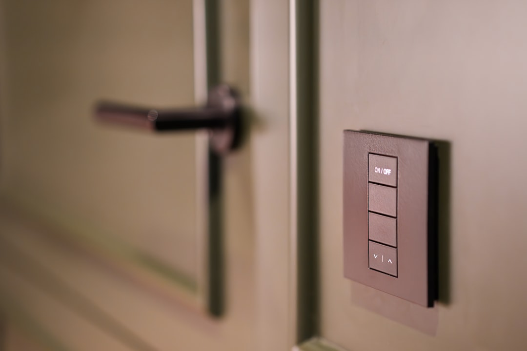 建筑工程管材选型指南：PPR、PVC与PE管的性能差异与适用场景解析