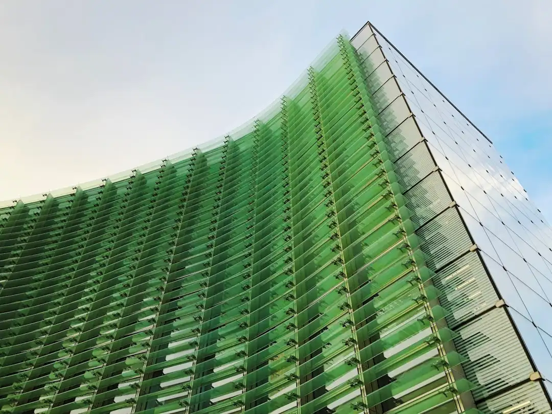 建筑工程管材选型指南：给排水与电气穿线管如何匹配施工需求