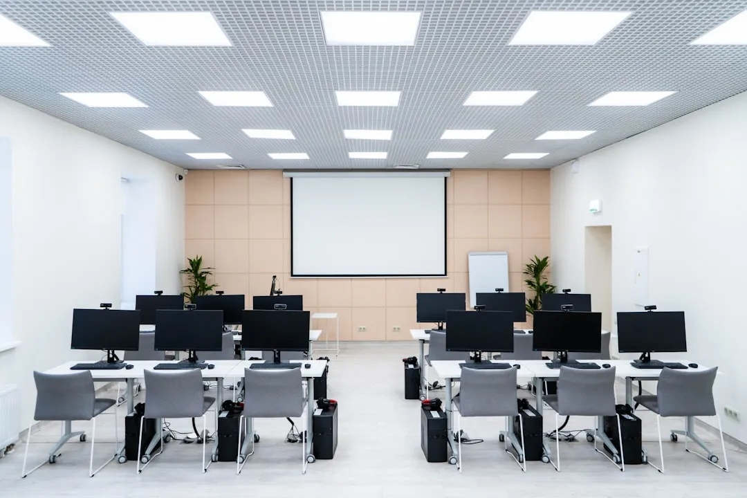 河南建筑工程管材选型指南：不同工况下管材与涂料的配套应用分析